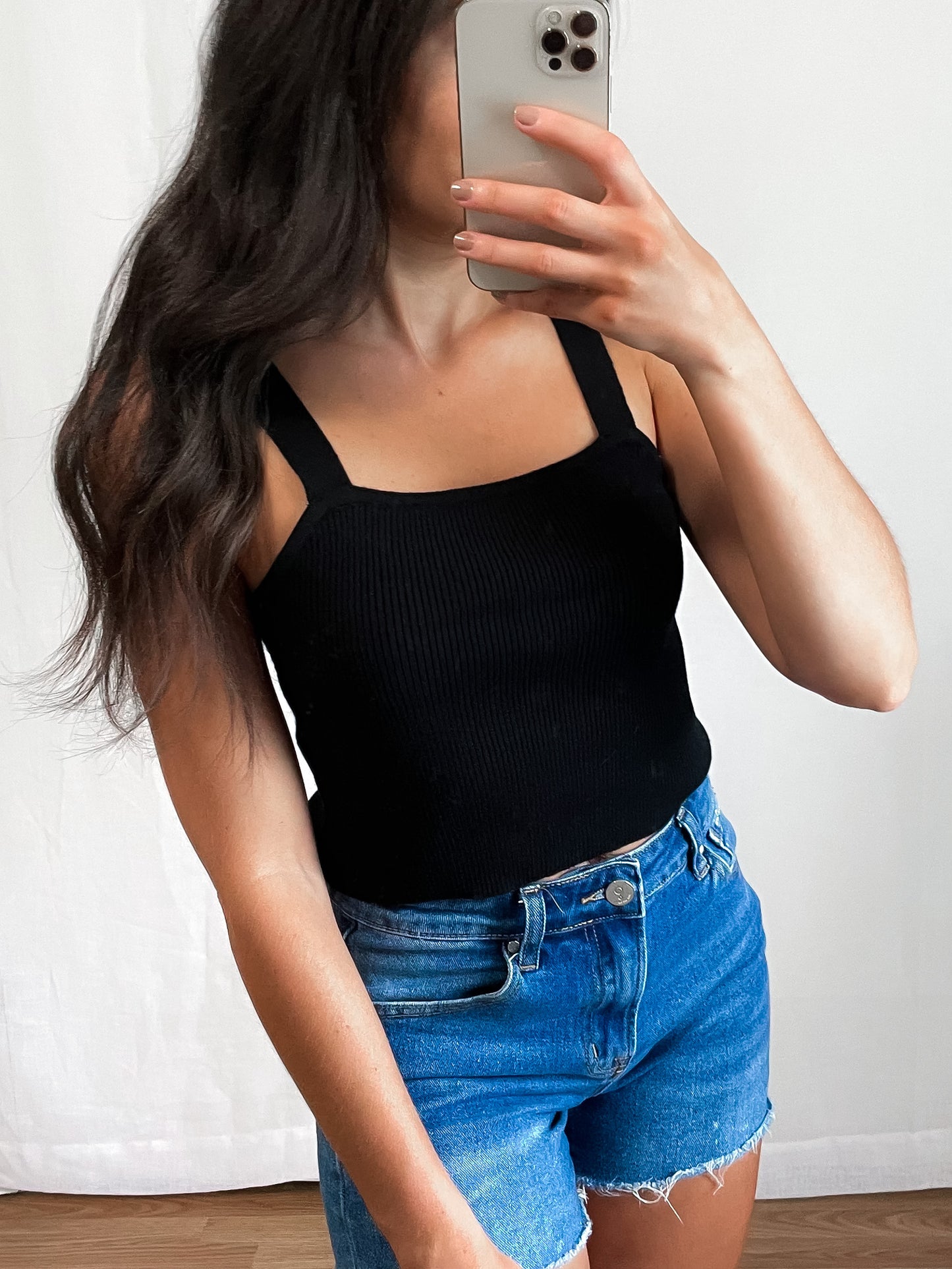 Ribbed Cropped Tank - Black